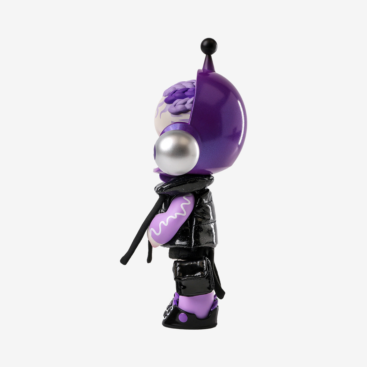 POP MART SKULLPANDA OOTD Glaring Figurine