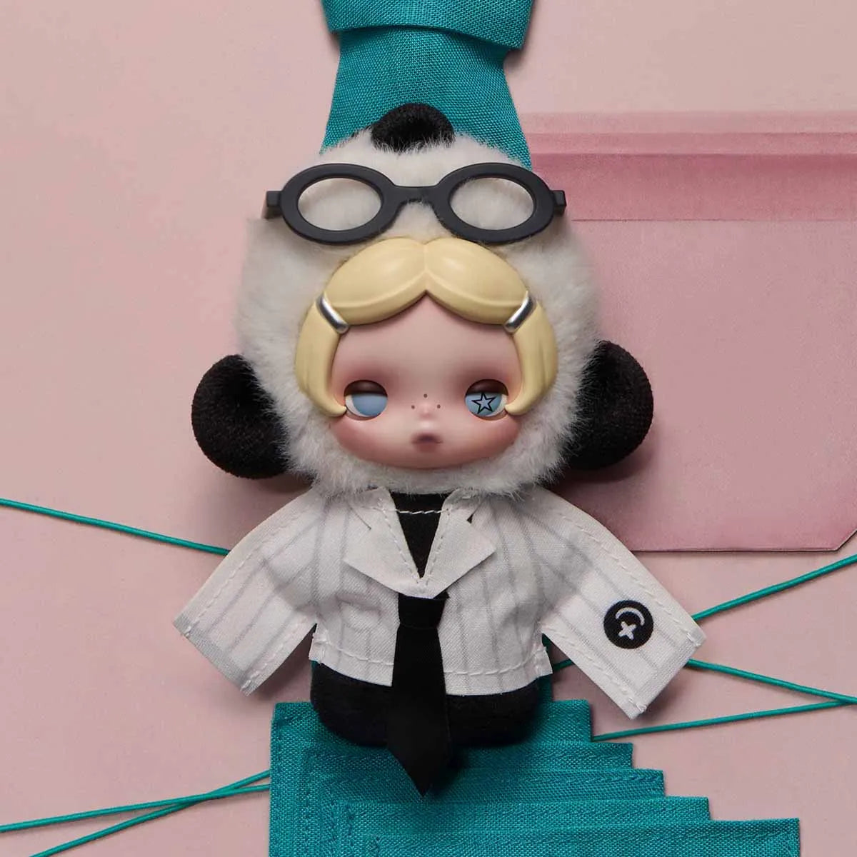 POP MART θ SKULLPANDA Off Mode Series Plush Doll Pendant