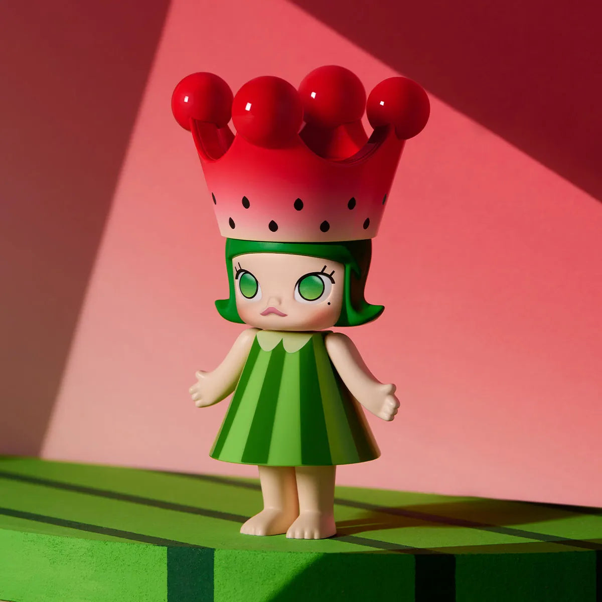 POP MART MEGA ROYAL MOLLY 100% Series 1