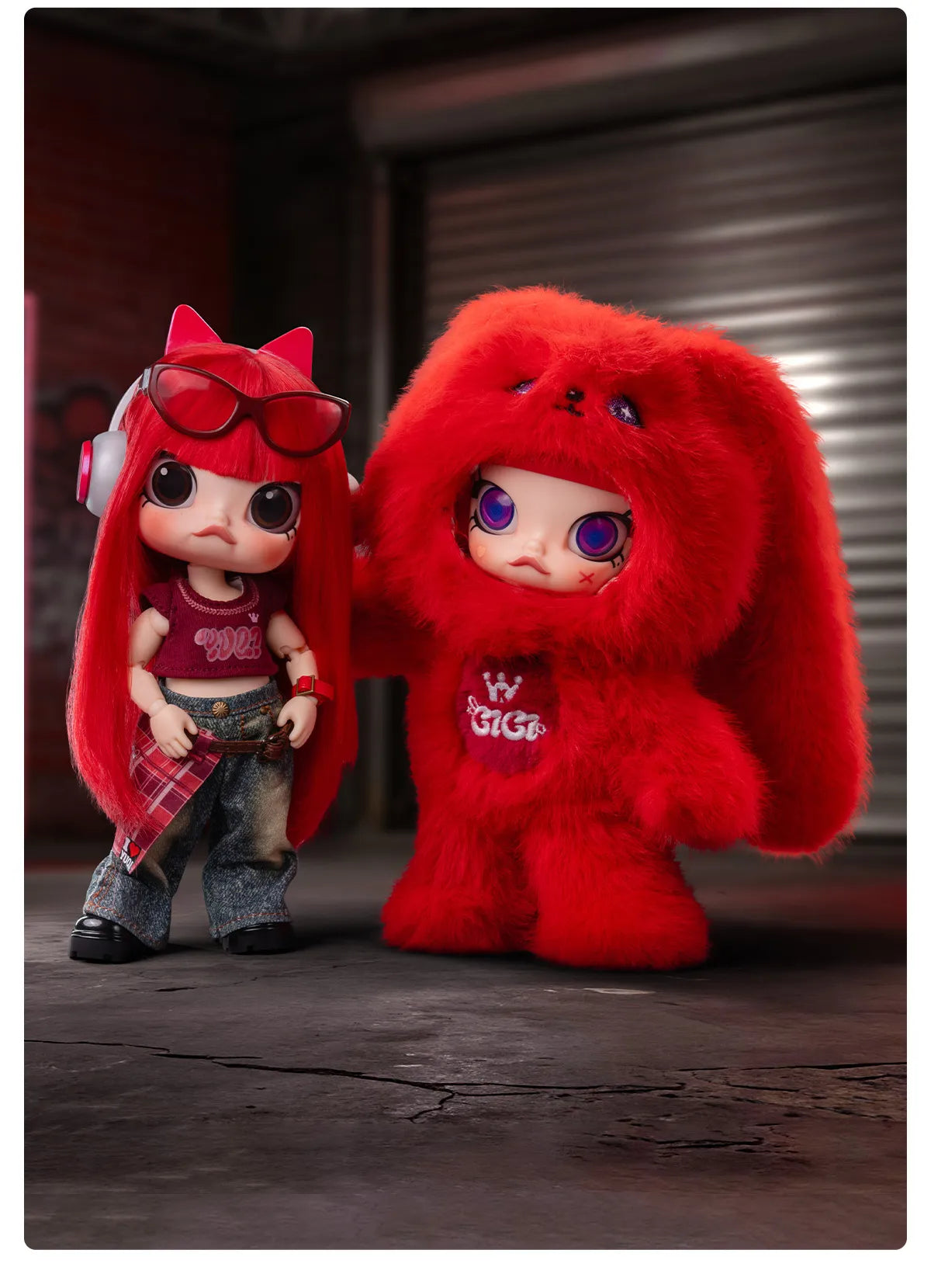 POP MART MOLLY × YUQI Series 1/8 Action Figure